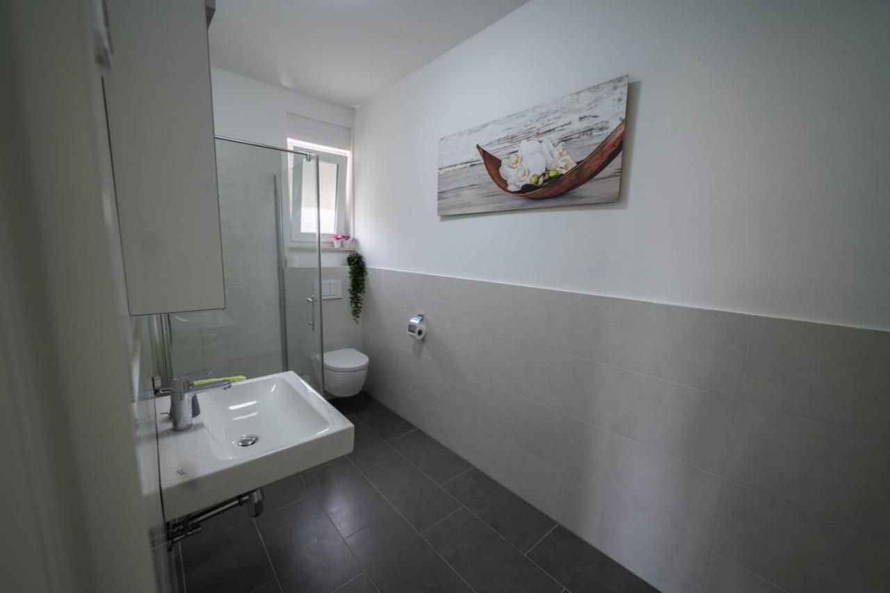 Apartments Adriana Pula Exterior photo